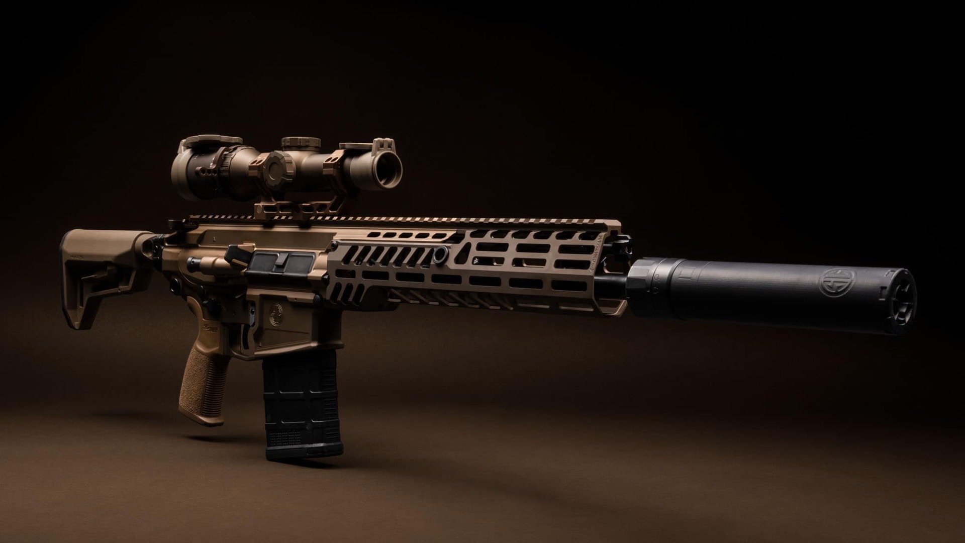 The MCX-SPEAR is the civilian version of the U.S. Army’s new XM7 rifle, which was chosen as part of the Next Generation Squad Weapons Program (NGSW). 